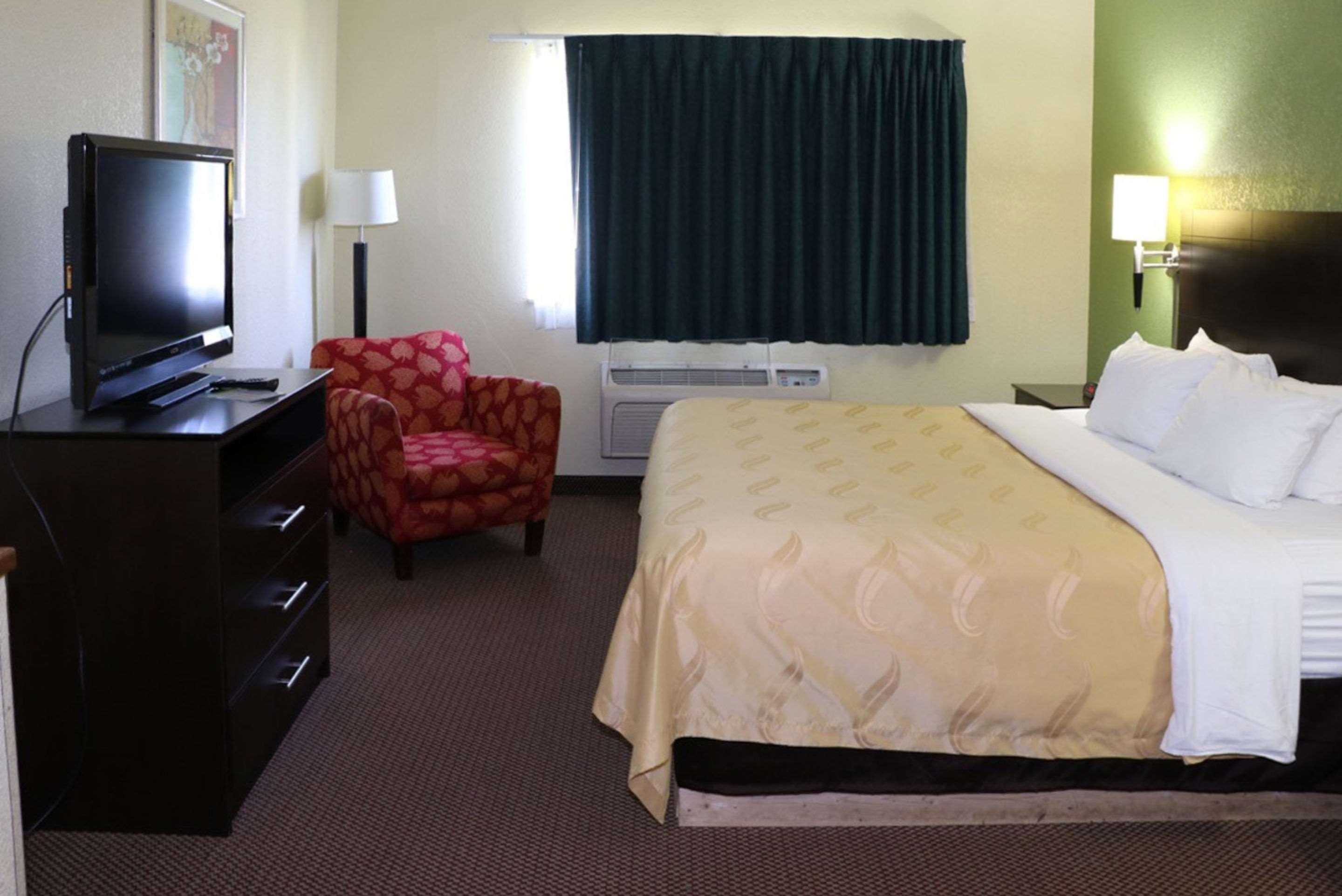 Quality Inn East Evansville Exteriér fotografie