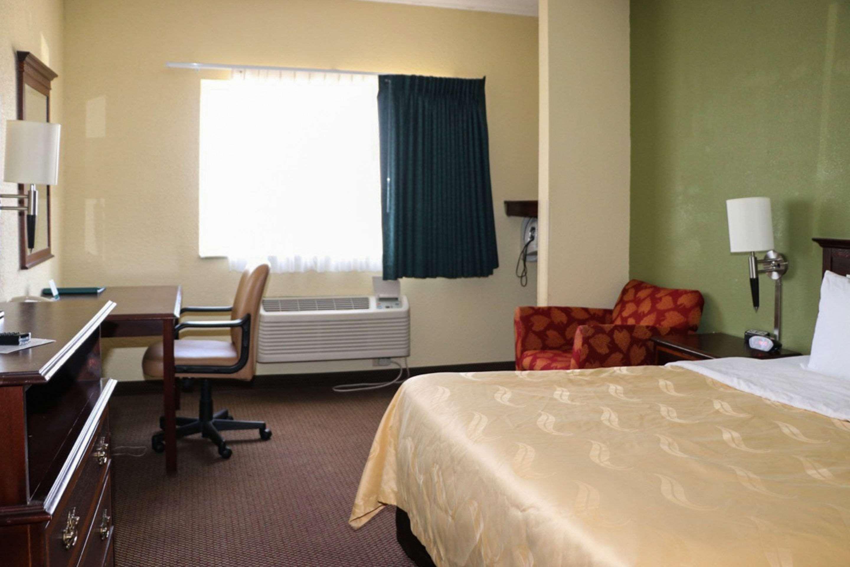 Quality Inn East Evansville Exteriér fotografie