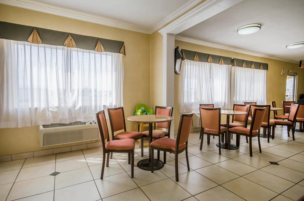 Quality Inn East Evansville Exteriér fotografie