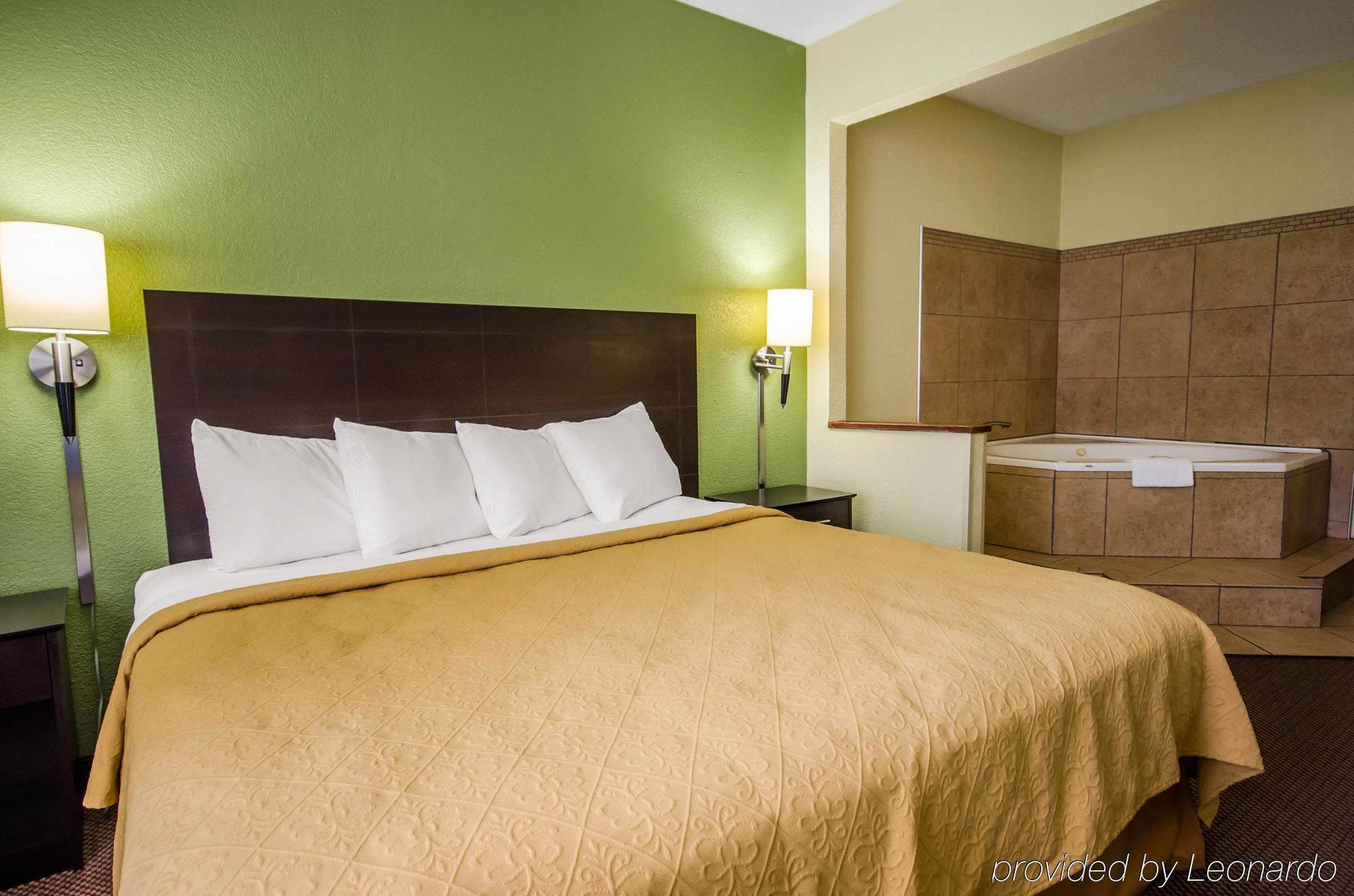 Quality Inn East Evansville Exteriér fotografie