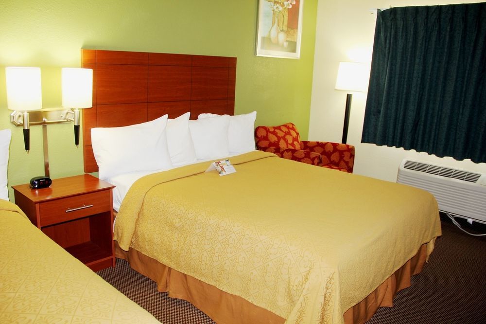 Quality Inn East Evansville Exteriér fotografie