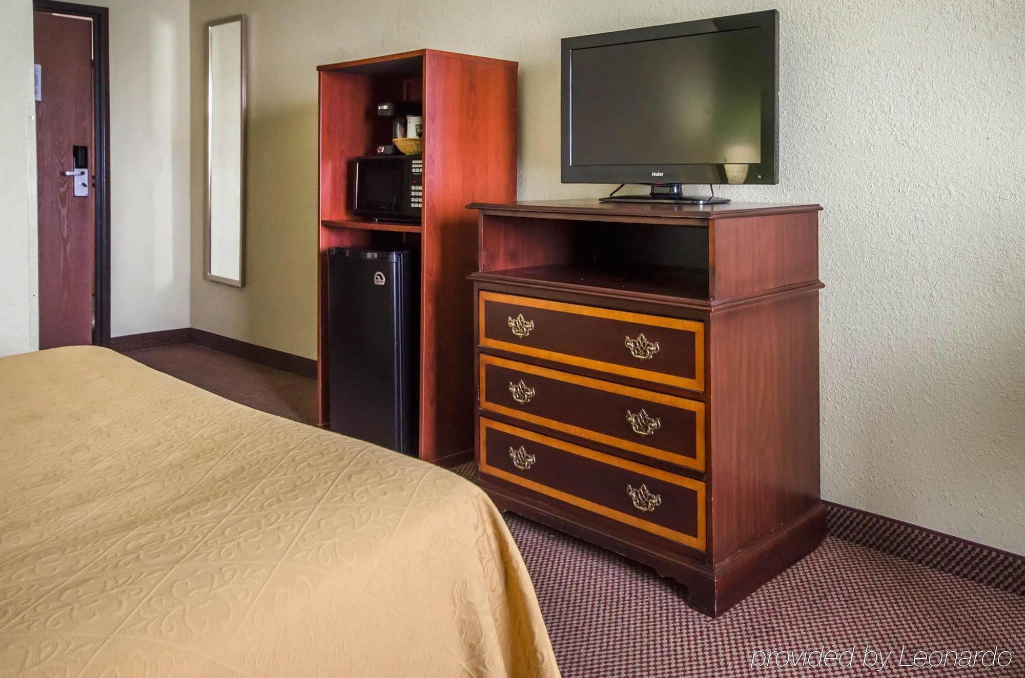 Quality Inn East Evansville Exteriér fotografie