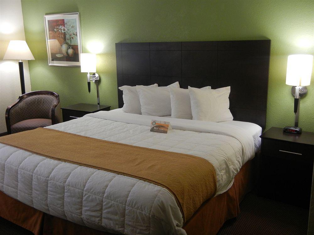 Quality Inn East Evansville Exteriér fotografie